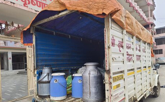 Krishnayan Gauraksha Free Milk Distribution